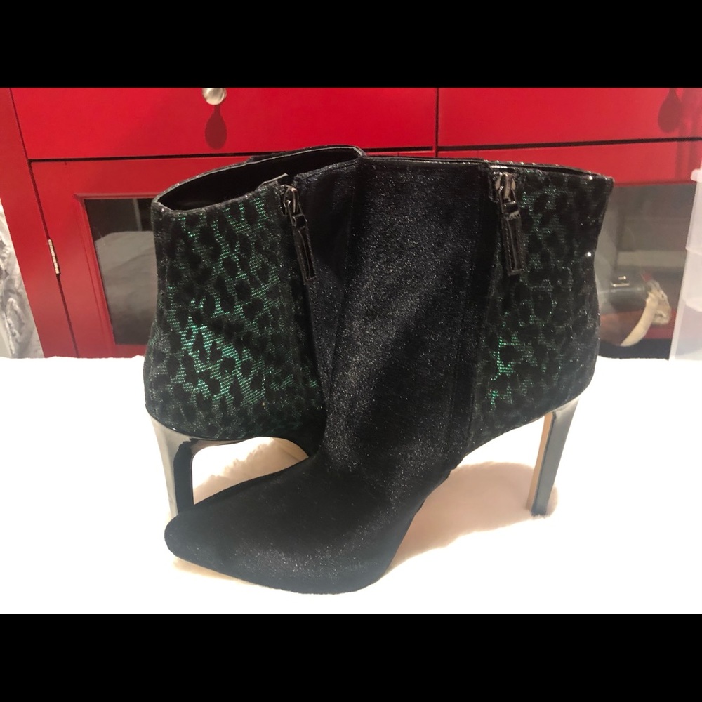 Nine West Bootie